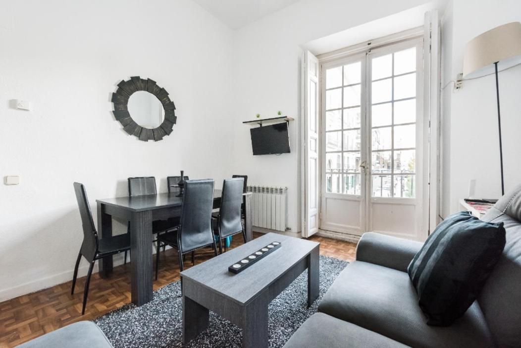 M&F Apartaments Chueca Madryt Zewnętrze zdjęcie