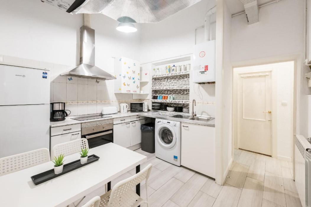 M&F Apartaments Chueca Madryt Zewnętrze zdjęcie